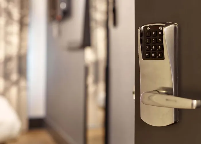 Stade Riviera ホテル 3*