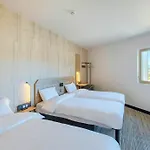 Stade Riviera 3*