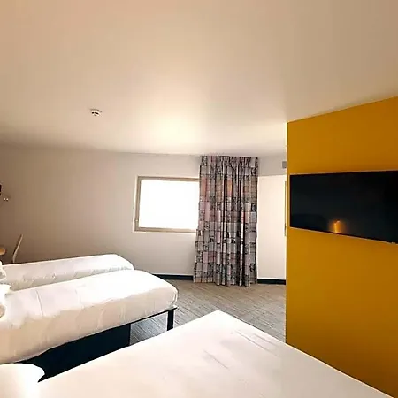 Stade Riviera Hotel
