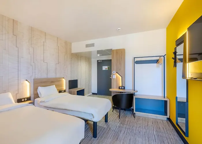 Stade Riviera 3*