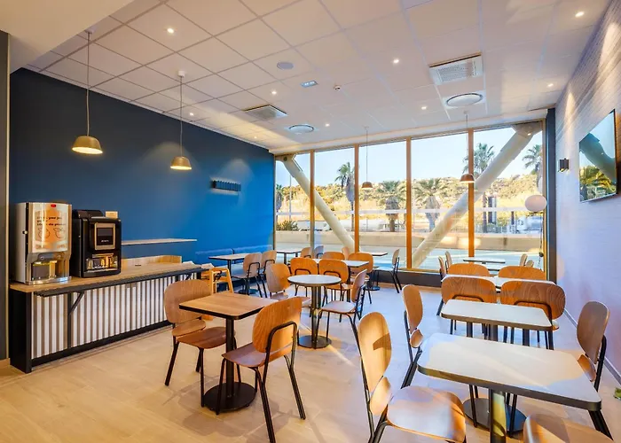 Stade Riviera 3* Ницца