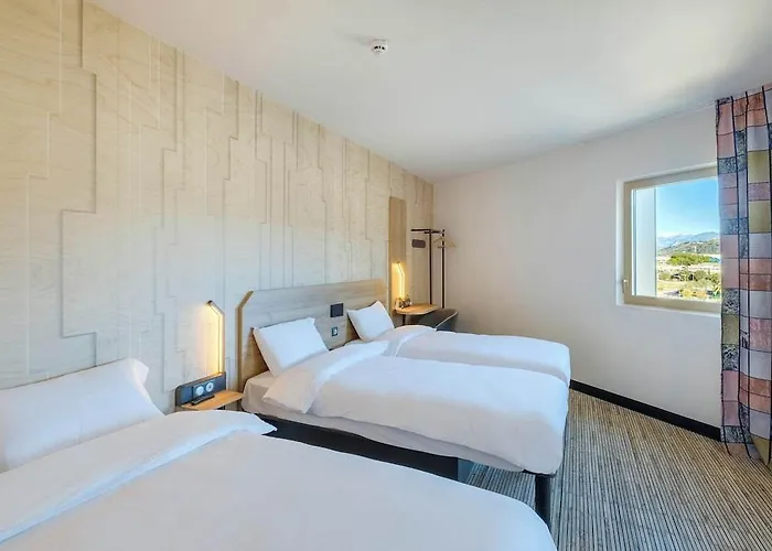 Stade Riviera 3*
